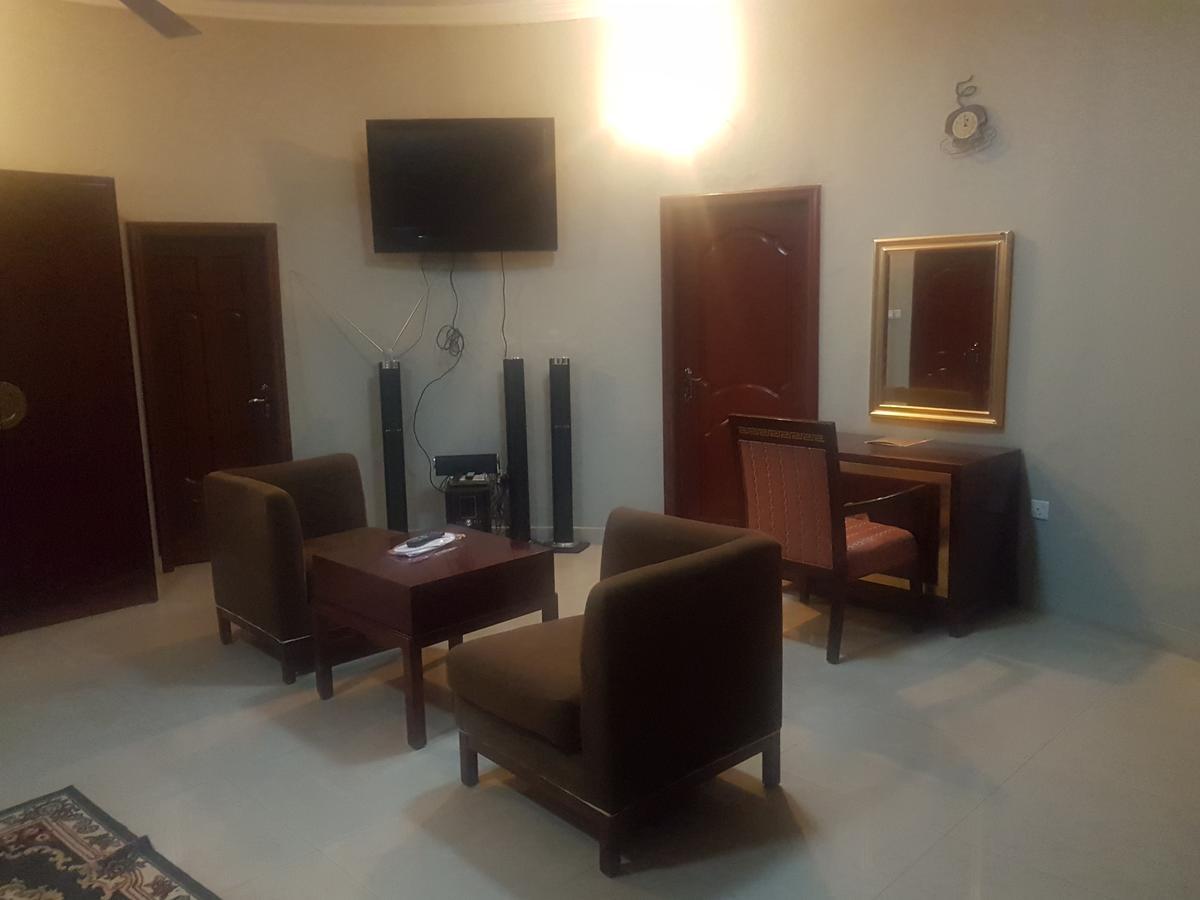 Mariam Hotel Tamale Kültér fotó